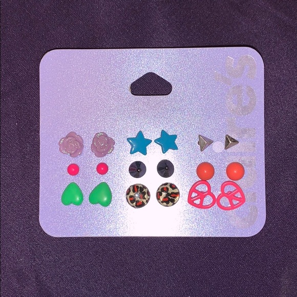 Claire's Jewelry - Claire’s Set of 9 Sensitive Solutions Earrings Claire's Jewelry - Claire’s Set of 9 Sensitive Solutions Earrings
